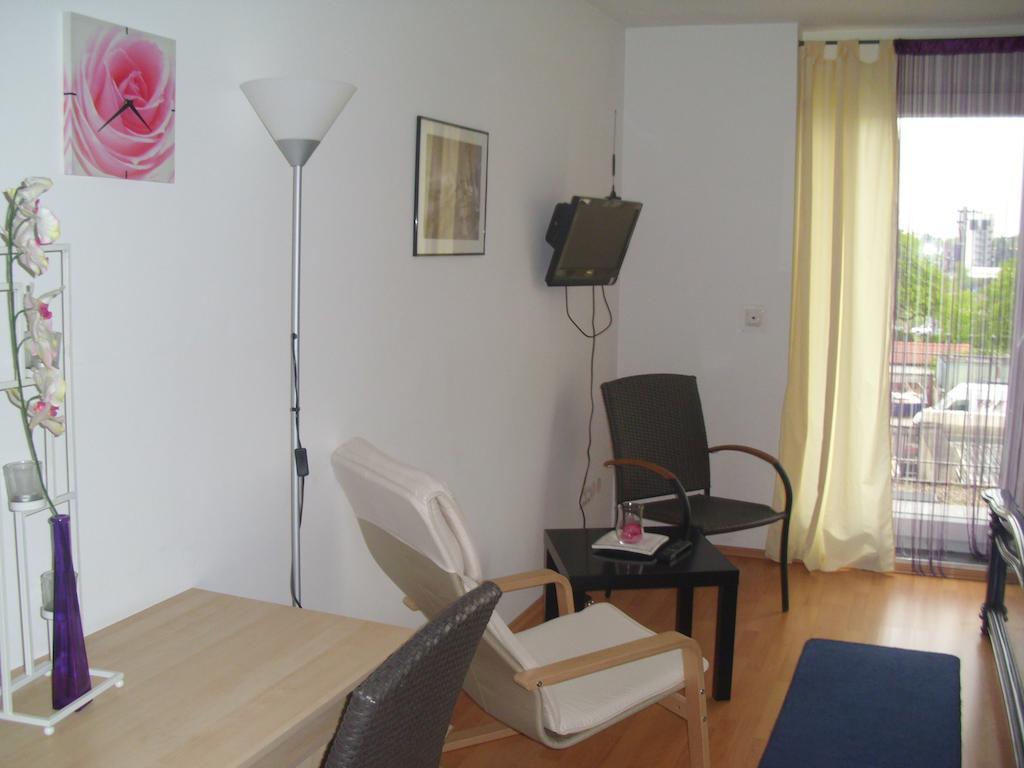 فندق Casa Rose إسن المظهر الخارجي الصورة